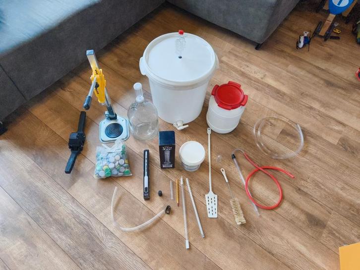 Brouwstarterspakket: Alles voor thuis bier brouwen, Hobby en Vrije tijd, Overige Hobby en Vrije tijd, Gebruikt, Ophalen of Verzenden