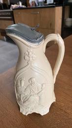 Relièfkan uit het victoriaanse tijdperk 1847/ 1848, Antiek en Kunst, Antiek | Vazen, Ophalen of Verzenden