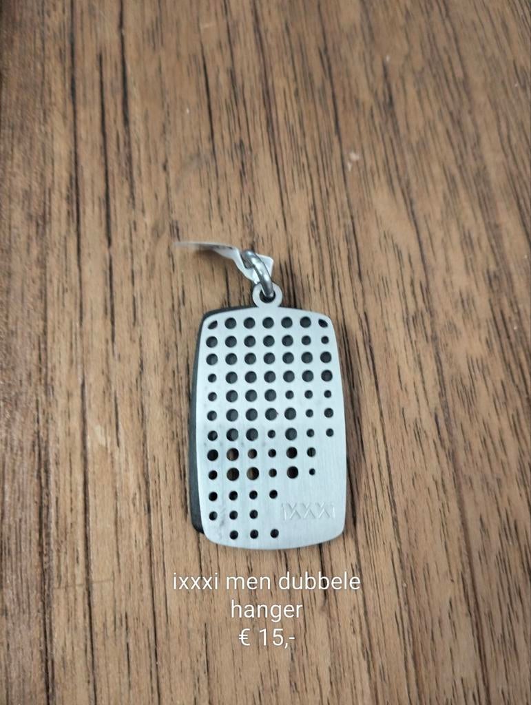 ixxxi men dubbele kettinghanger, Overige materialen, Overige voorstellingen, Nieuw, Ophalen of Verzenden
