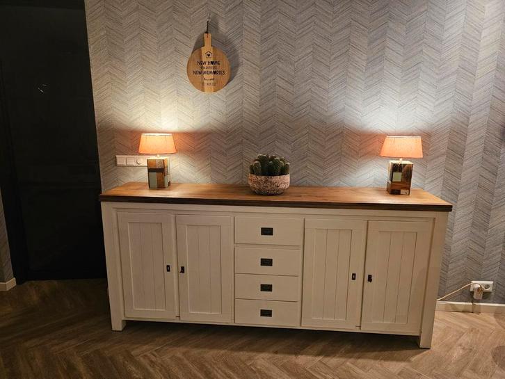 Dressoir, kast en tv-kast van Van Bommel, Huis en Inrichting, Kasten | Dressoirs, Gebruikt, 100 tot 150 cm, 25 tot 50 cm, Met lade(s)