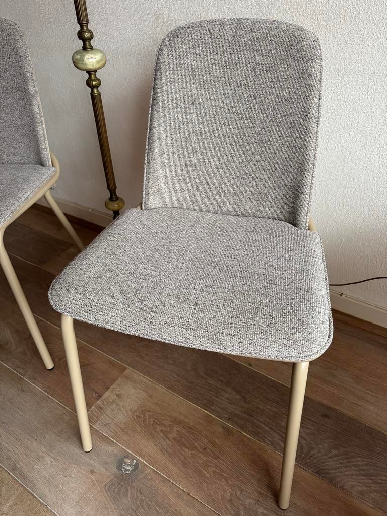 Set van 2 stoelen Zuiver, Ophalen, Twee, Zo goed als nieuw, Stof