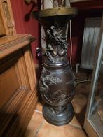 Antieke bronzen vaas met draken erom heen vogels, Antiek en Kunst, Ophalen of Verzenden