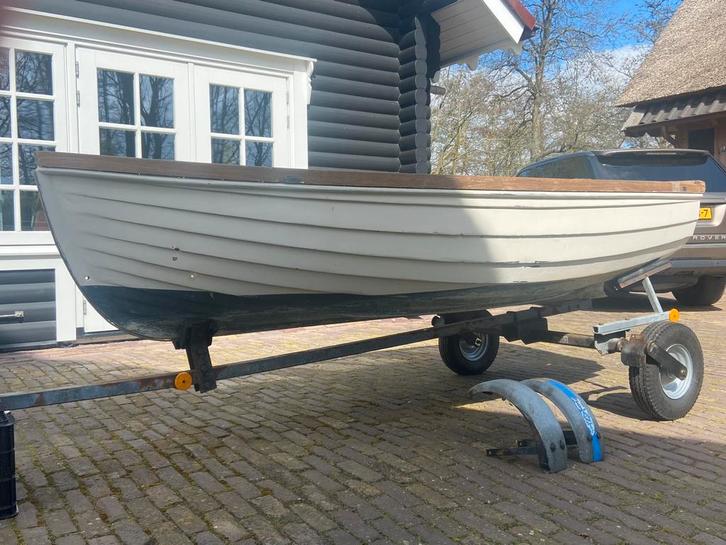 Polyester overnaadse jol / sloep / bijboot prachtig model, Watersport en Boten, Motorboten en Motorjachten, Gebruikt, Polyester