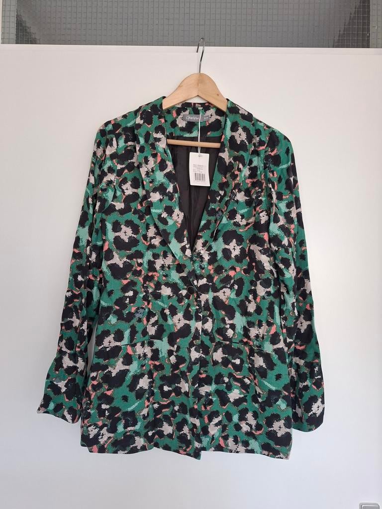 Groen/zwart/roze gevlekte Geisha blazer. Nieuw. Maat 36, Geisha, Nieuw, Ophalen of Verzenden, Jasje