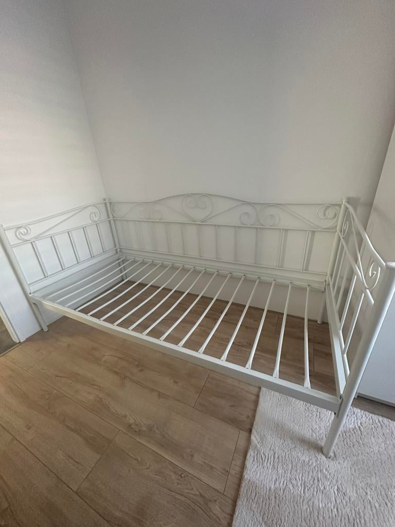 Eenpersoons bed 90x200, Gebruikt, 90 cm, Eenpersoons, Overige typen