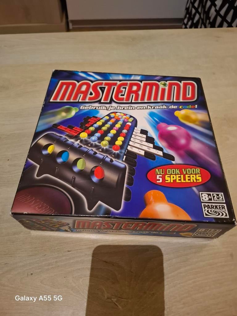 Mastermind Bordspel - Kraak de code! Voor 2-5 spelers, Parker, Ophalen of Verzenden, Zo goed als nieuw, Consumercare@hasbro.co.uk