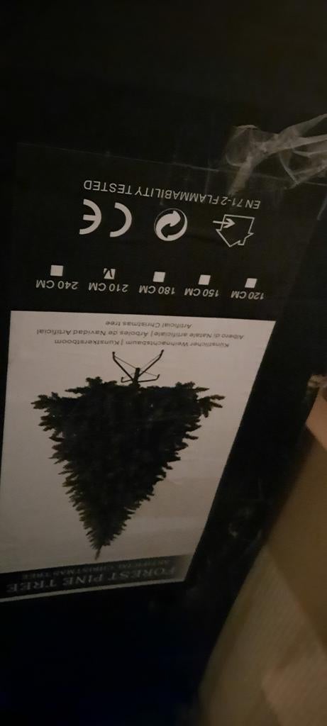 Kunstkerstboom 2.10 m., Diversen, Kerst, Ophalen, Zo goed als nieuw