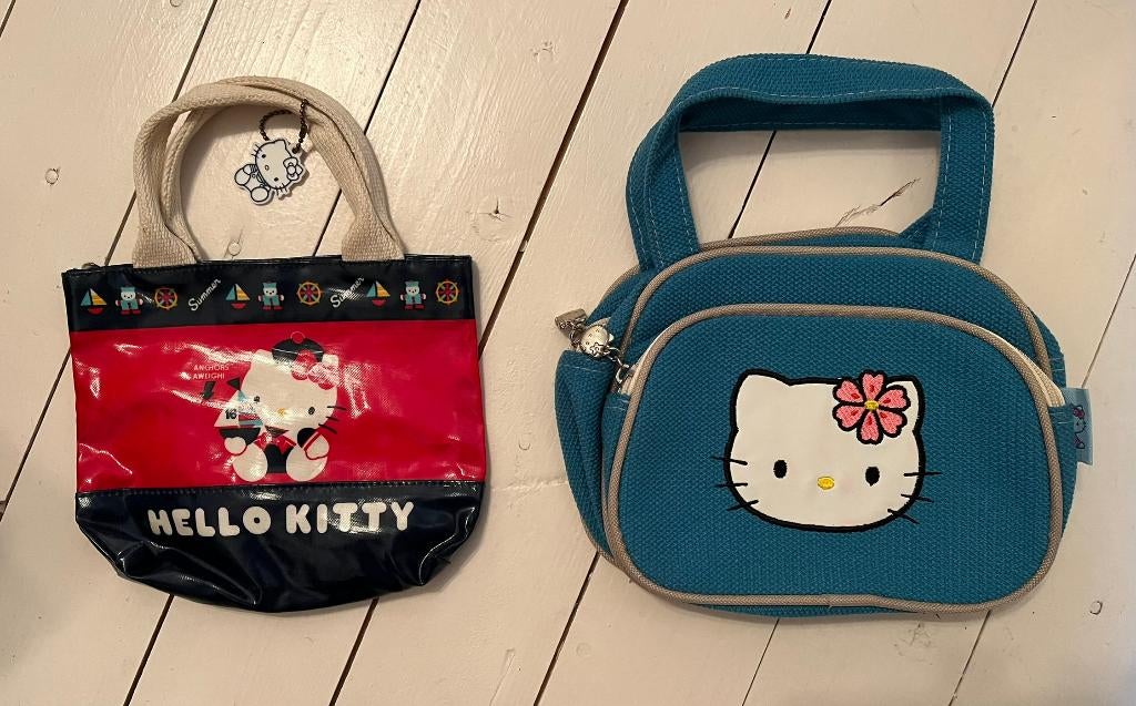 Twee schattige Hello kitty tasjes., Ophalen of Verzenden, Zo goed als nieuw, Hello Kitty