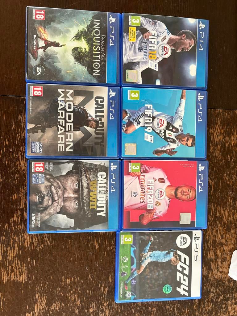 Diverse PlayStation spellen - FIFA, Call of Duty, Dragon Age, Spelcomputers en Games, Games | Sony PlayStation 4, Ophalen, Online