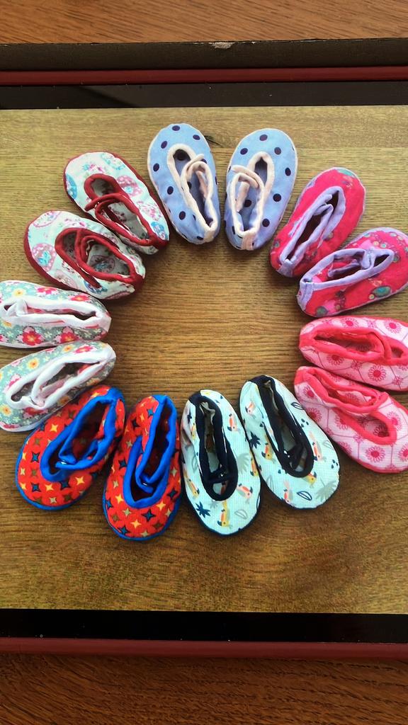 Slofjes baby UITVERKOOP, Kinderen en Baby's, Babykleding | Schoentjes en Sokjes, Ophalen of Verzenden, Zo goed als nieuw, Jongetje of Meisje