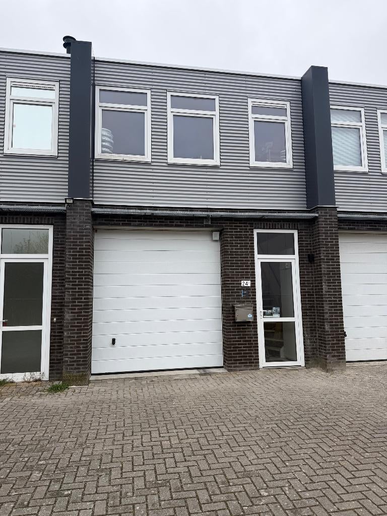 bedrijfsruimte Dronten te huur 100m2, Zakelijke goederen, Bedrijfs Onroerend goed, Bedrijfsruimte, Huur