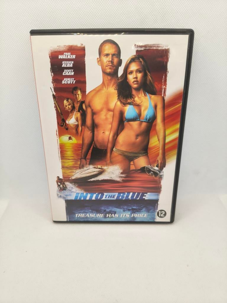 Into the blue treasure has it's price dvd, Ophalen of Verzenden, Zo goed als nieuw