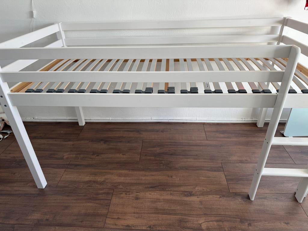 ZGAN Halfhoogslaper billie-woodworld, Kinderen en Baby's, Kinderkamer | Stapelbedden en Hoogslapers, Ophalen, Zo goed als nieuw