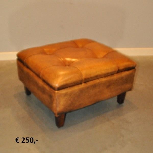Verkoop schapenleren fauteuils, stoelen, banken en hockers, 125 cm of meer, Leer, Ophalen of Verzenden, Zo goed als nieuw