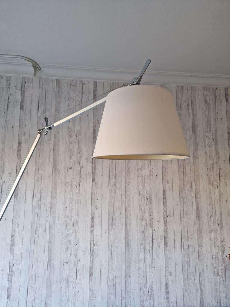 Vloerlamp à la Artemide, Ophalen, Zo goed als nieuw, 150 tot 200 cm