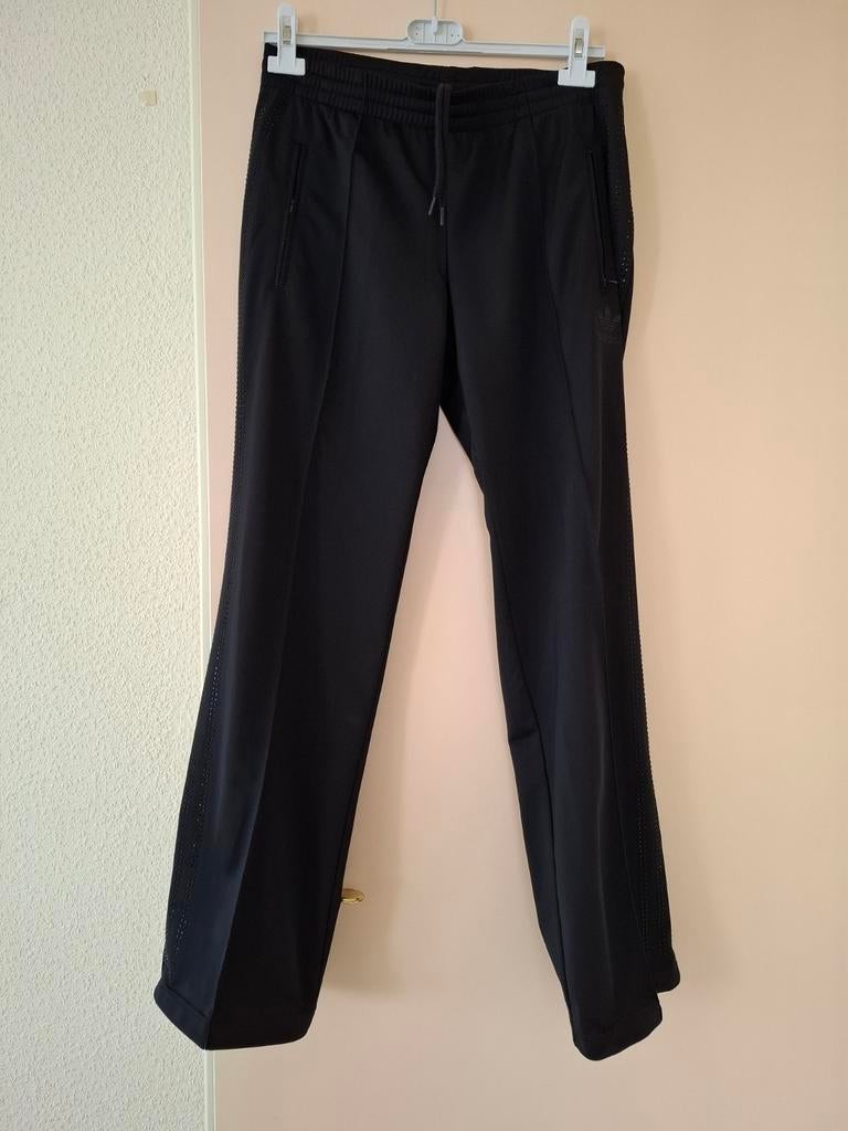 Mooie Adidas sportbroek.MT.S, Adidas, Zwart, Ophalen of Verzenden, Zo goed als nieuw