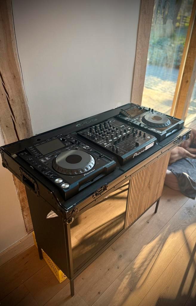 2x Pioneer CDJ-2000 NXS + Case | Professionele DJ Set, Muziek en Instrumenten, Dj-sets en Draaitafels, Zo goed als nieuw, Pioneer