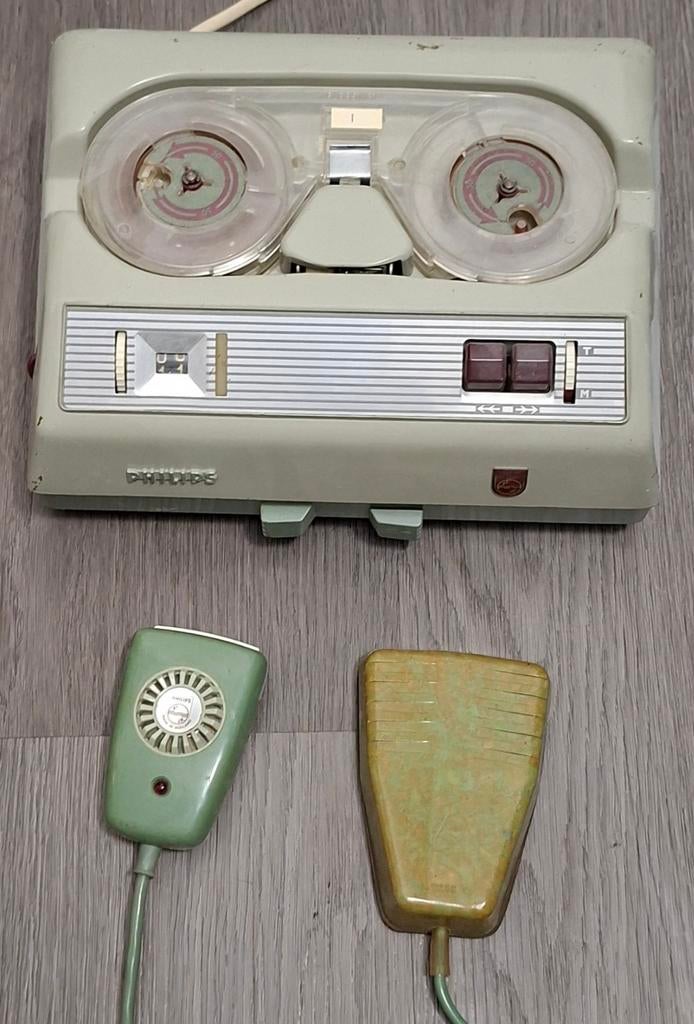 Vintage Philips Bandrecorder met Microfoon, Ophalen of Verzenden, Bandrecorder, Met banden