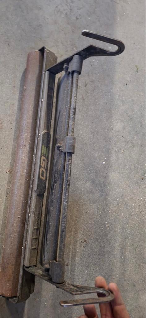 EGO gazonroller, Tuin en Terras, Grasmaaiers, Ophalen, Gebruikt, 50 cm of meer, Accu-grasmaaier