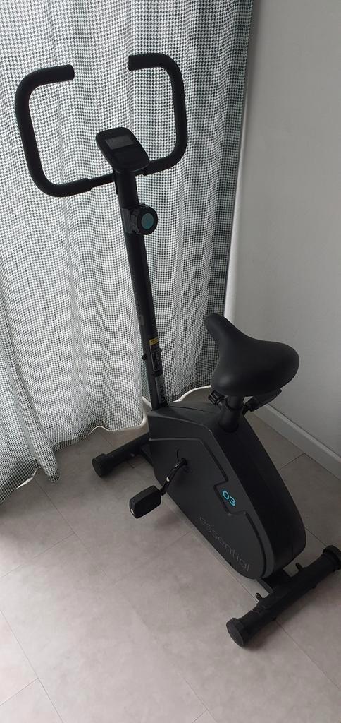 Hometrainer - Perfect voor thuis!, Sport en Fitness, Fitnessapparatuur, Gebruikt, Hometrainer, Benen, Buik, Metaal, Ophalen of Verzenden