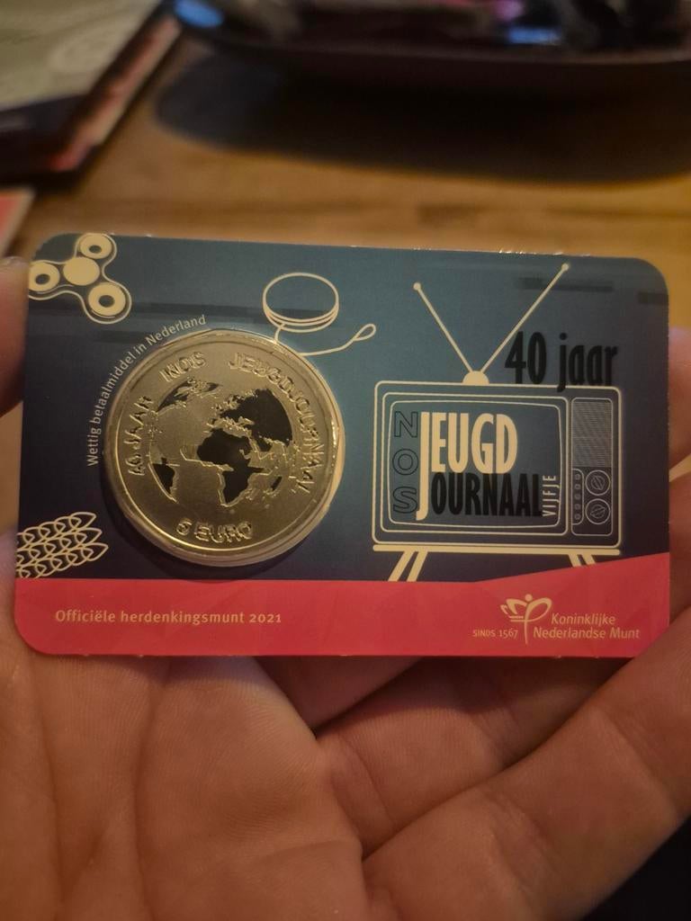 NOS Jeugdjournaal 40 jaar herdenkingsmunt 2021, Ophalen of Verzenden, Koningin Beatrix, Euro's, Losse munt