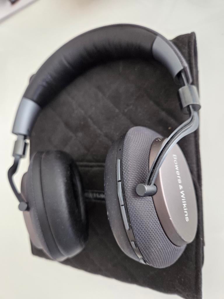 Bowers & Wilkins PX koptelefoon, Audio, Tv en Foto, Koptelefoons, Ophalen of Verzenden, Zo goed als nieuw, Overige merken, Surround