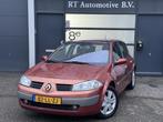 Renault Megane 2.0-16V Privilège Luxe Pano / Automaat, 1998 cc, Gebruikt, 4 cilinders, Metallic lak