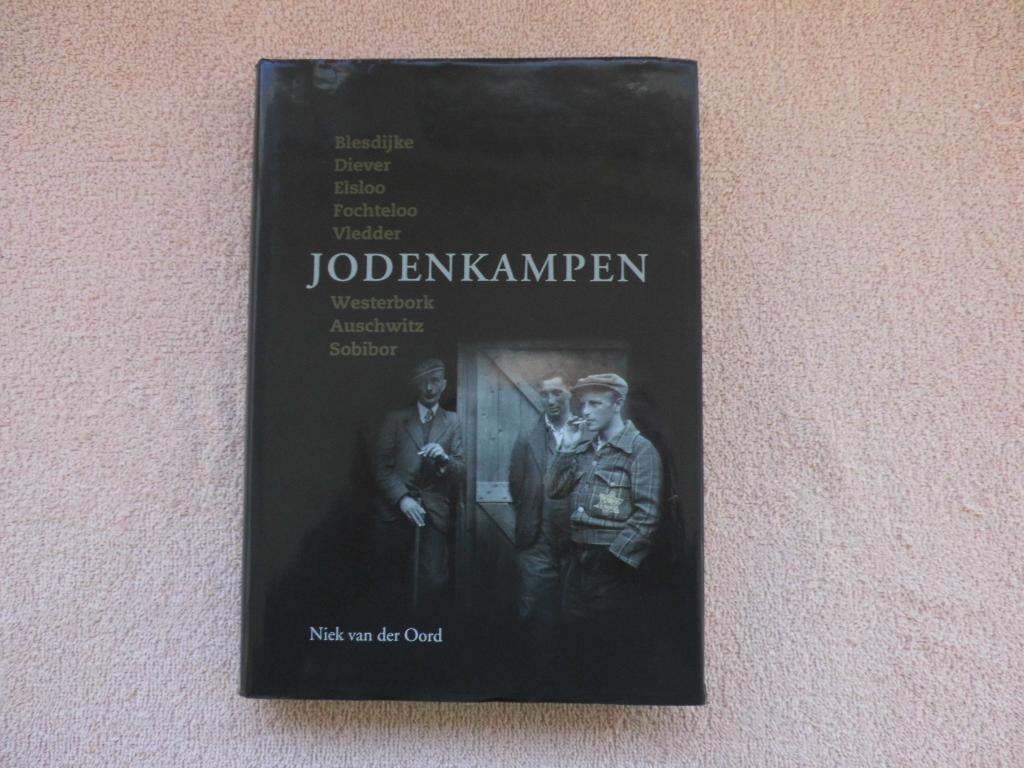 Jodenkampen , Blesdijke, Diever, Elsloo, Fochteloo, Vledder, Tweede Wereldoorlog, Niek van Oord., Ophalen of Verzenden, Zo goed als nieuw