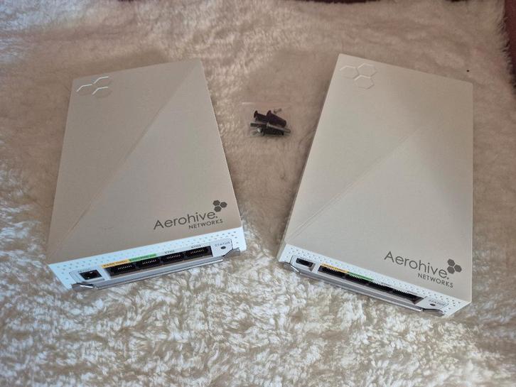 2x Aerohive / Extreme Networks AP150W, Computers en Software, Accesspoints, Gebruikt, Ophalen of Verzenden
