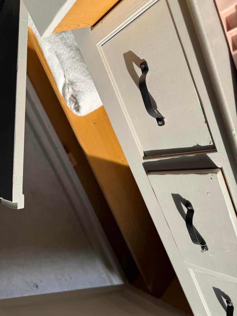 Kast die opgeknapt moet worden, Ophalen, Gebruikt