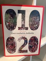 010 vs 020: Over voetbal & clubliefde - Albert Dogger, Ophalen of Verzenden, Zo goed als nieuw, Overige sporten