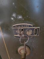 Oude kluis van N. van Blenk Tilburg, Ophalen of Verzenden