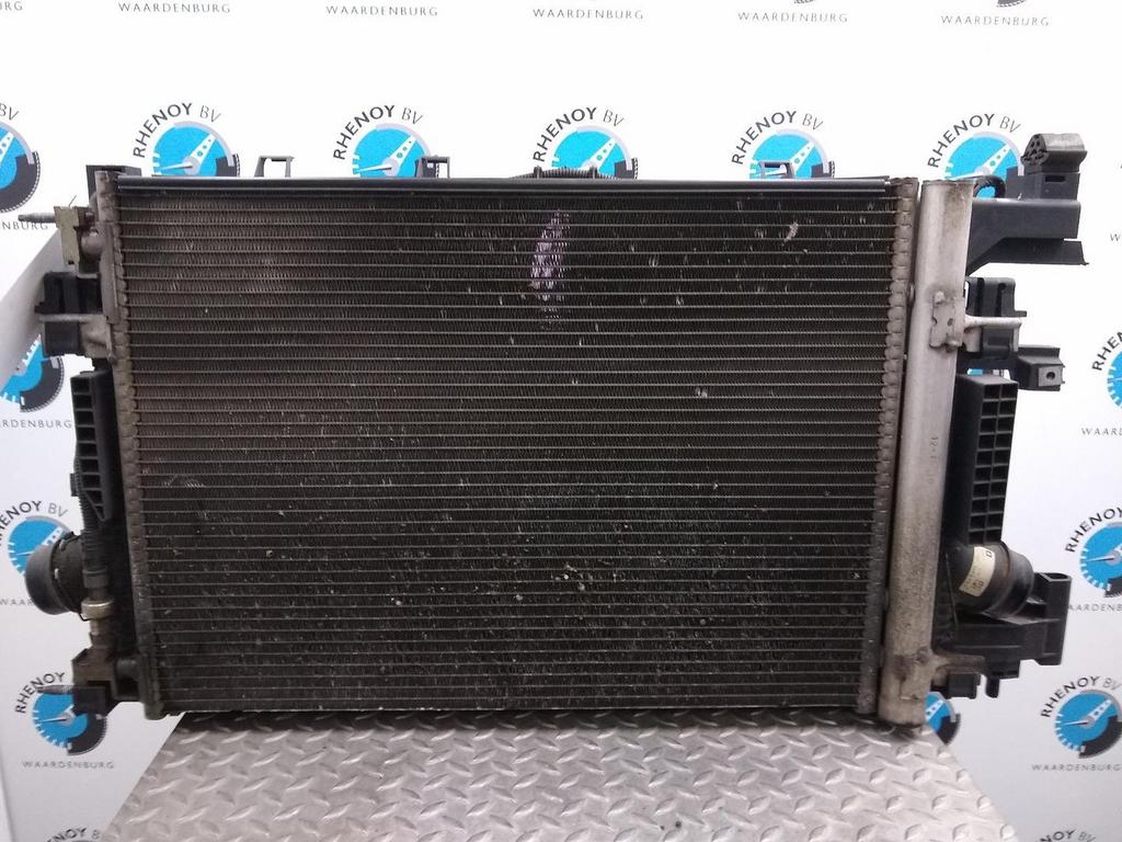 OPEL ASTRA 1.4 Turbo Edition  KOELERPAKKET 2010, Ophalen of Verzenden, Gebruikt, Stiba lid