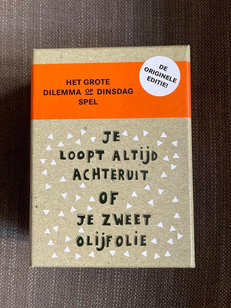 Het Grote Dilemma op Dinsdag Spel - Originele Editie, Vijf spelers of meer, Ophalen of Verzenden, Zo goed als nieuw