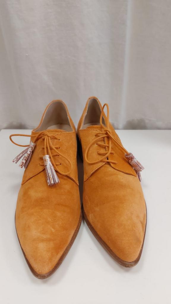 Pertini maat 39, Kleding | Dames, Schoenen met lage hakken, Overige kleuren, Ophalen of Verzenden, Zo goed als nieuw