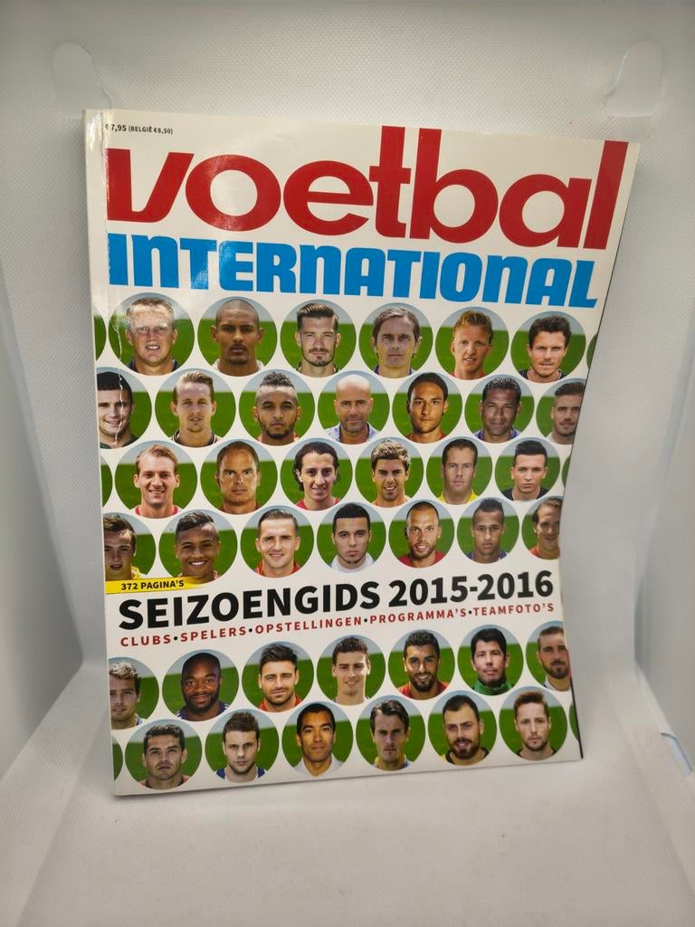 Voetbal International seizoengids 2015-2016, Verzamelen, Ophalen of Verzenden