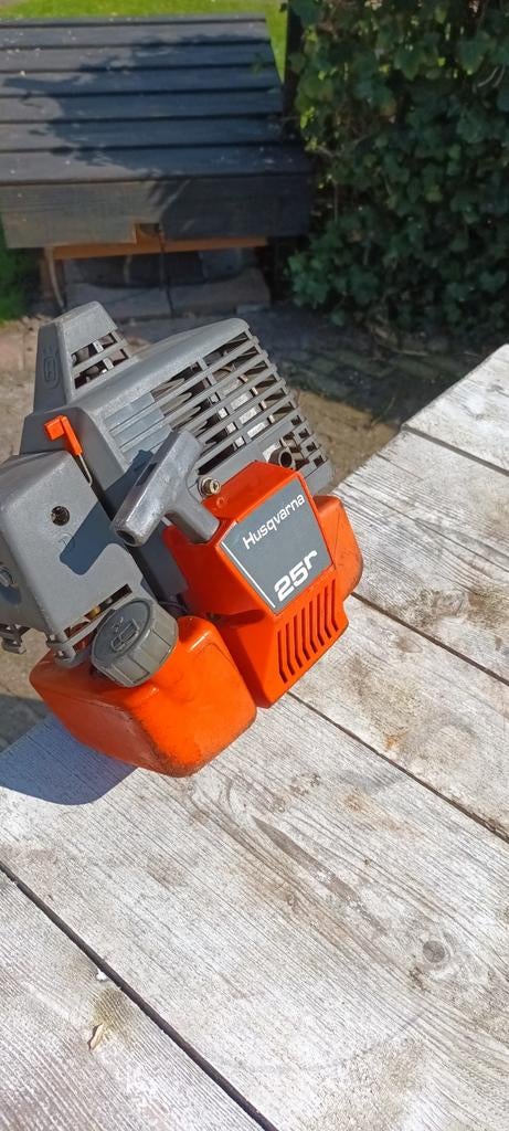 Husqvarna bosmaaier strimmer grastrimmer benzine maaier, Tuin en Terras, Bosmaaiers, Ophalen, Benzine