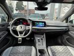 Volkswagen Golf 1.5 eTSI R-Line Business PANO/HARMAN-KARDON, Auto's, 4 cilinders, 150 pk, Leder en Stof, Zwart