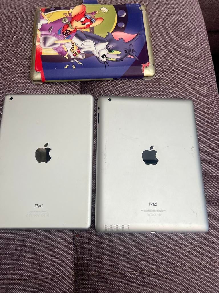 Apple iPad (diverse modellen,, Computers en Software, Apple iPads, Niet werkend, Overige modellen, Wi-Fi, 10 inch, 16 GB, Ophalen of Verzenden