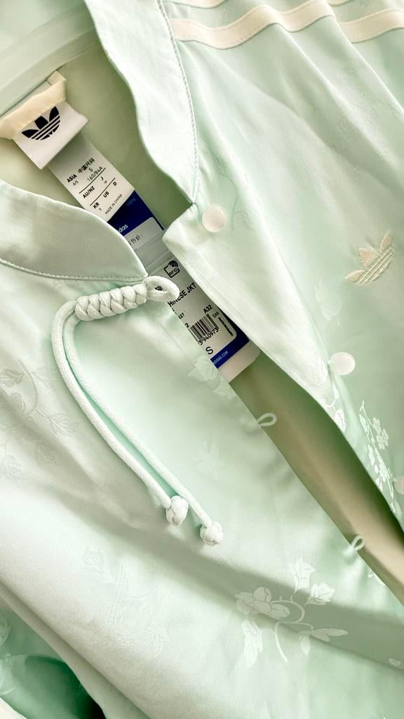Adidas Chinese New Year Jasje - Mintgroen, Kleding | Dames, Ophalen of Verzenden, Nieuw, Maat 36 (S), Groen