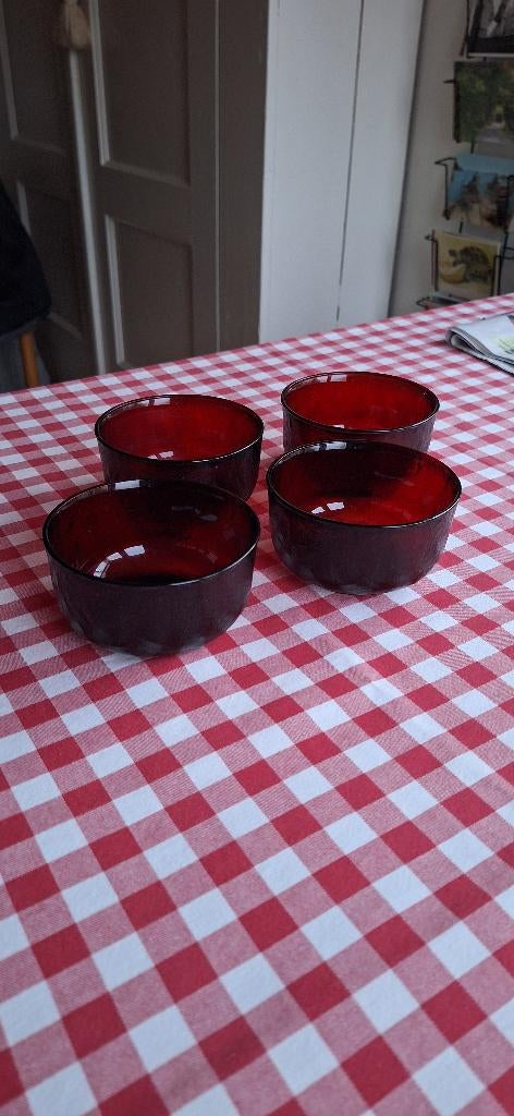 4 Arcoroc  Sierra schaaltjes, Ophalen of Verzenden, Overige stijlen, Glas, Schaal of Schalen