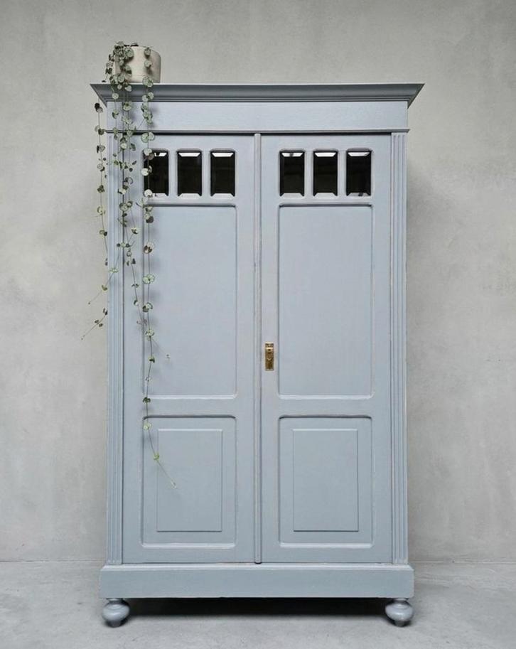 Antieke brocante grijze meidenkast vintage linnenkast kast, Antiek en Kunst, Curiosa en Brocante, Ophalen of Verzenden