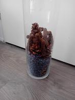 Glazen vaas met dennenappels en steentjes, Ophalen, Overige kleuren, 50 tot 75 cm, Glas