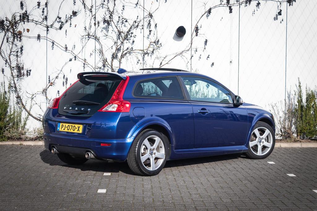 Volvo C30 2.5 T5 Aut. R-Design | Xenon | Schuifdak | Dynaudi, Auto's, Volvo, Stof, Gebruikt, 1340 kg, Stoelverwarming