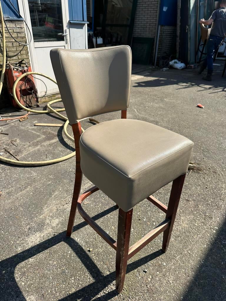 Bar Krukken, Huis en Inrichting, Barkrukken, 2 krukken, Ophalen of Verzenden, Zo goed als nieuw, 60 tot 90 cm