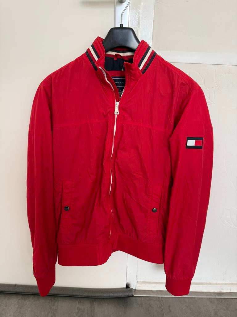 tommy hilfiger jas, Ophalen of Verzenden, Gedragen, Overige maten, Rood