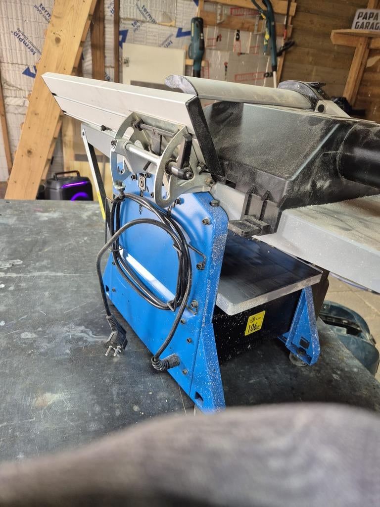 Vlak- en vandiktebank Güde GADH 200 met extra beitels, Ophalen, Gebruikt