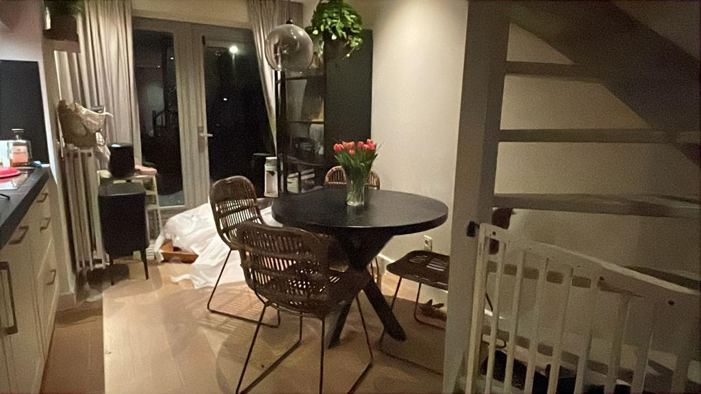 Zwarte Mango Houten Tafel, Huis en Inrichting, Tafels | Eettafels, 100 tot 150 cm, Rond, Nieuw, Vier personen