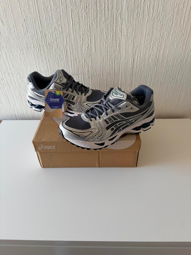 Asics gel kayano 14, Ophalen of Verzenden, Zo goed als nieuw
