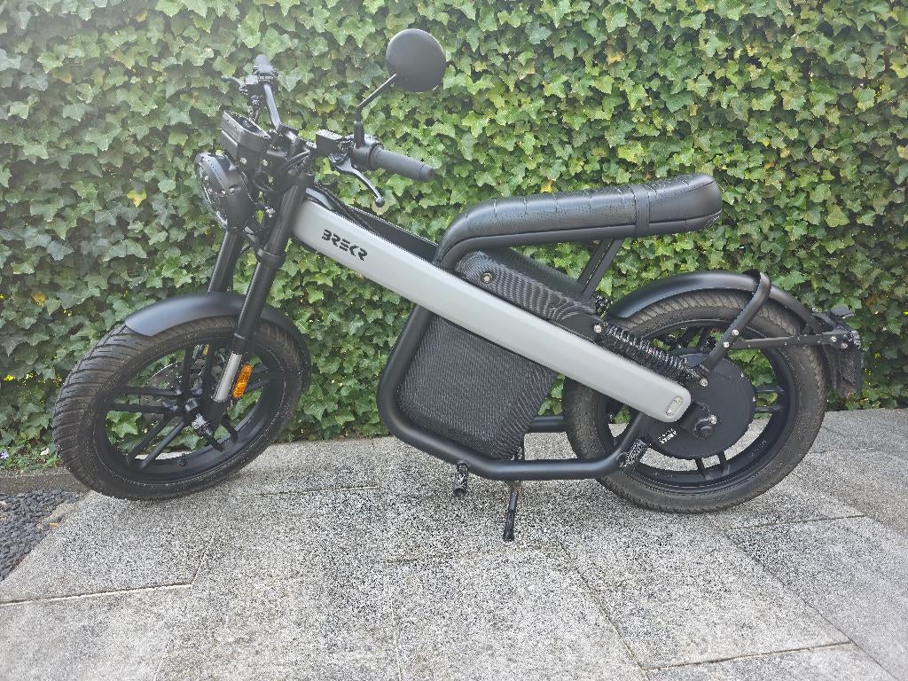 Brekr B4000, 59 cm of meer, Ophalen, Zo goed als nieuw, Overige merken